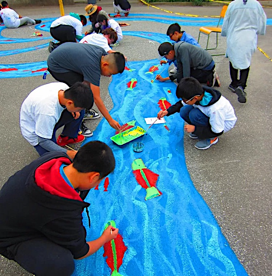 Activities accompanying citizen participation in the Beaconsfield Park wetland project (photo by Yoko Tomita)